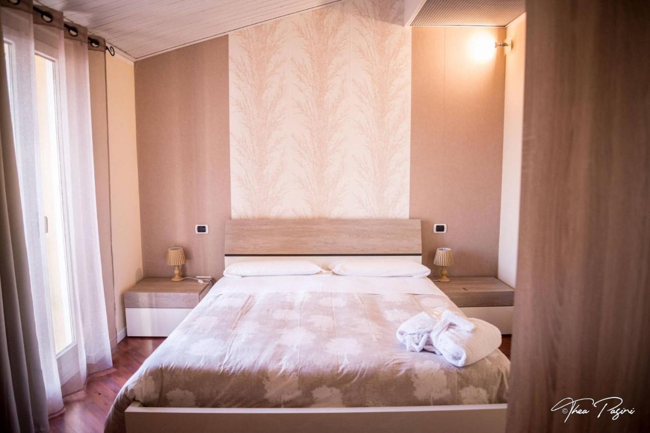 Hotel Lonatino 로나토 외부 사진